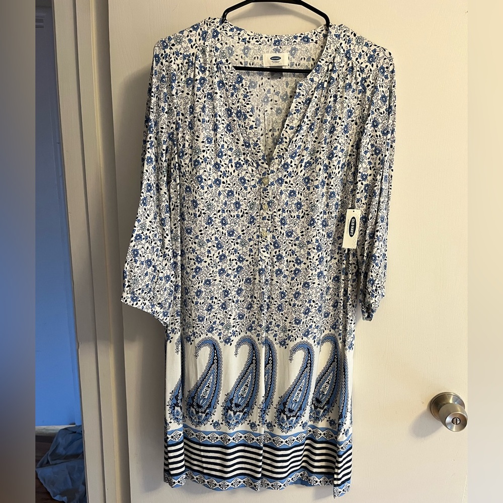 Women’s dress